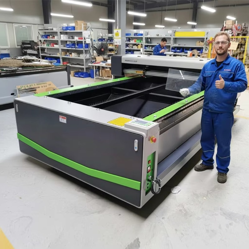 Customized Single Head CO2 Las - Industrial Acrylic Laser Cutter のレビューと価格