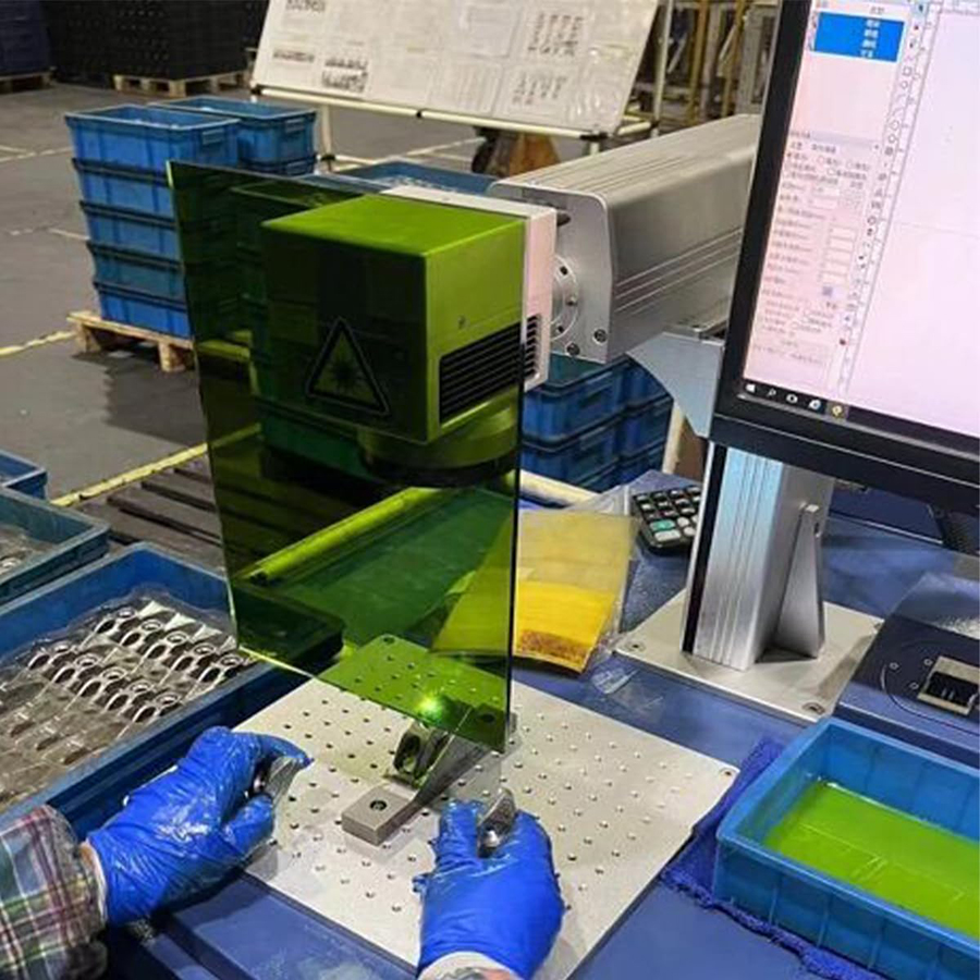 Laser Safety Windows 1064nm 53 - Industrial Uv Laser のレビューと価格