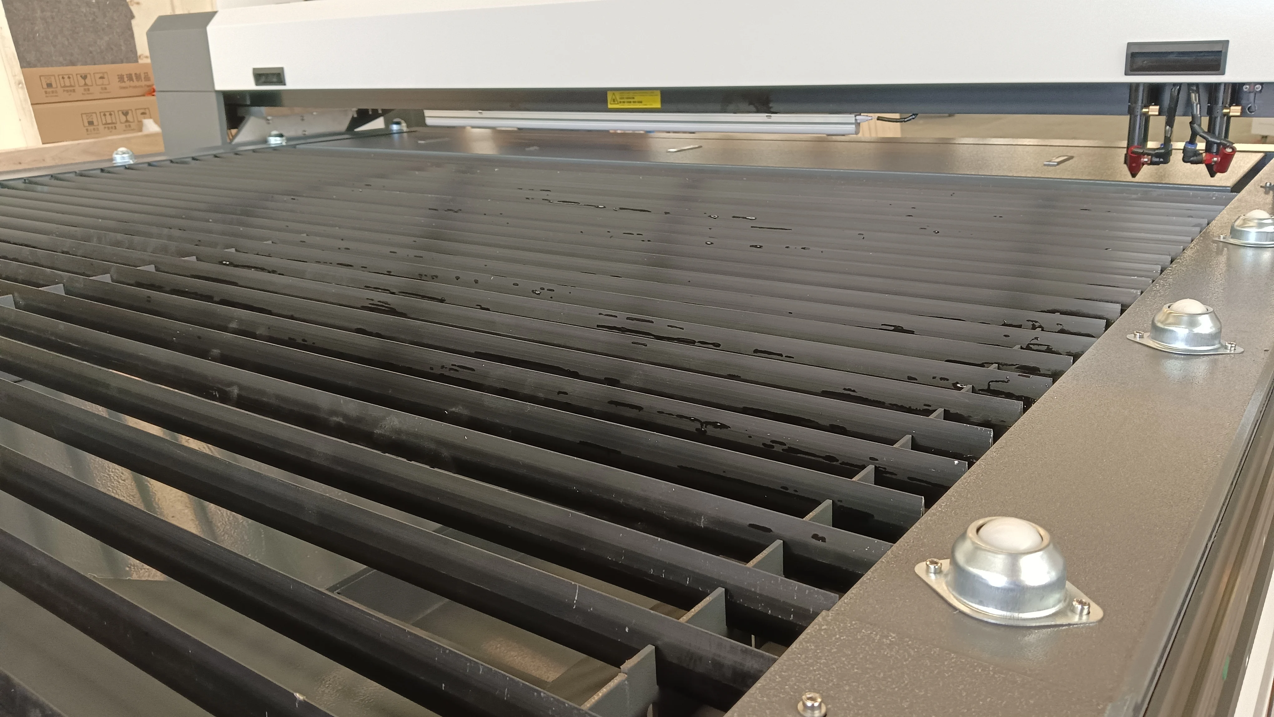 A For Industrial 150w 300watts - Industrial Acrylic Laser Cutter のレビューと価格