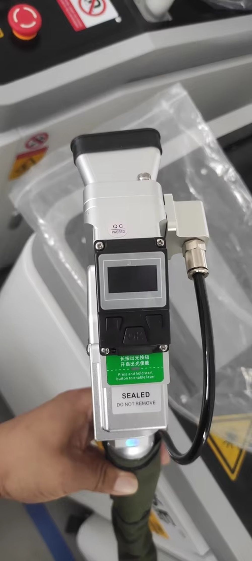 Factory Direct Pulse Laser Cle - Industrial Laser Machine Price のレビューと価格